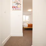 펜션 Gloucester Rd By N And N Stays, Recently Refurbed 6 Bed Ensuite House By N And N Ltd, Perfect For Contractors And Corporate Stays, Close To Ytl Arena Site, Pvt Parking For Vans And And Work Vehicles, Wifi